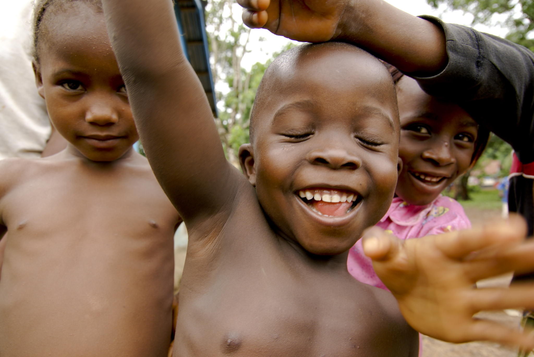 happy-smiling kids-blok